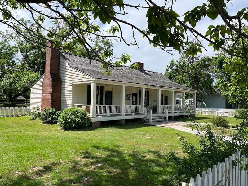 A Living History Setting Beyond The Dining Room