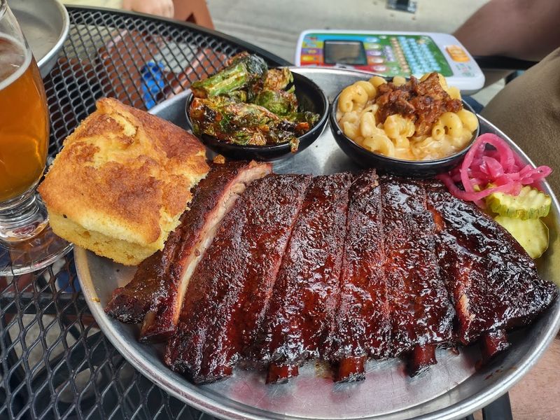 Woodstock BBQ, Lakewood