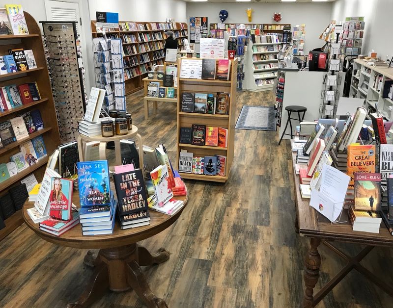 The Bookstore of Glen Ellyn