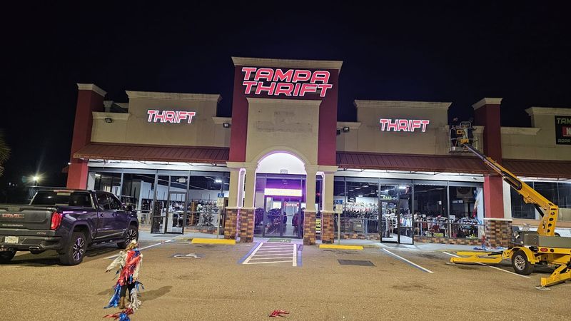 American Thrift Store, Tampa