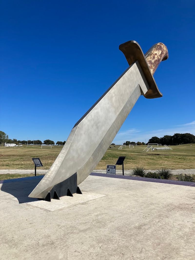 World's Largest Bowie Knife