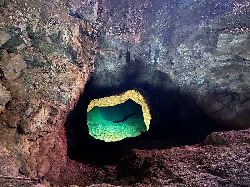 World's Largest Freshwater Scuba Diving Venue Lives Underground World's Largest Freshwater Scuba Diving Venue Lives Underground