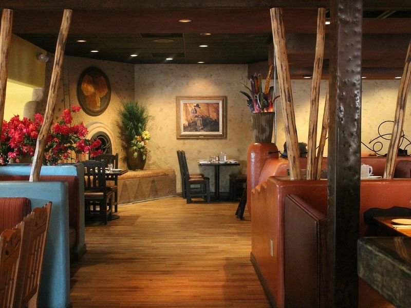 Dick's Hideaway – Phoenix