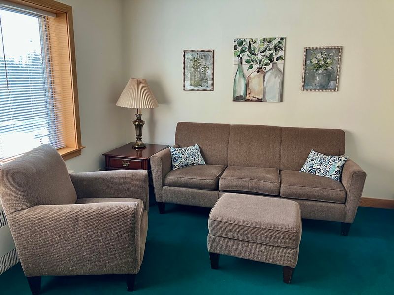 Settle Into The Vintage Nook