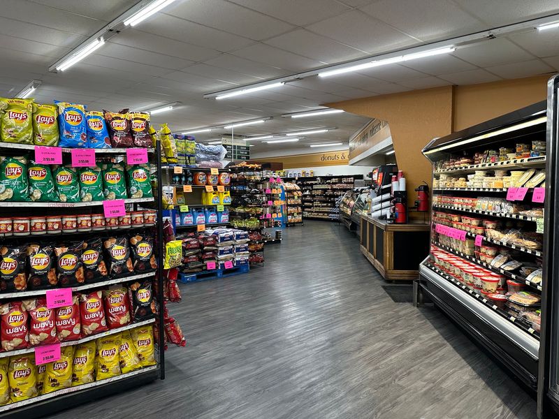 Wright's Food Center, Glenwood