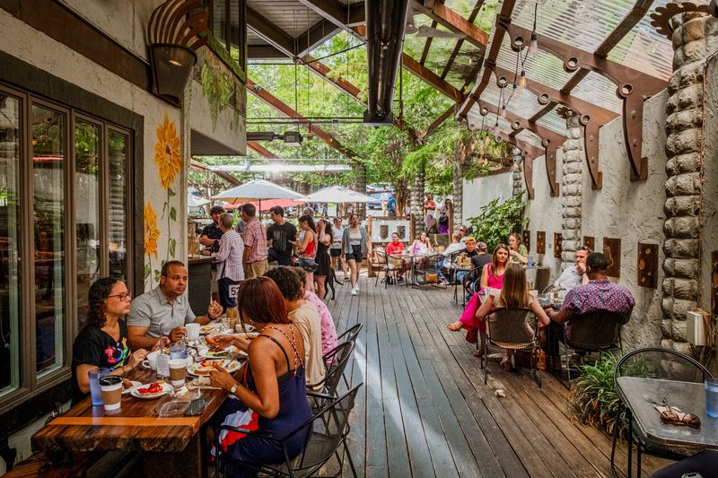 Guglhupf Bakery Cafe