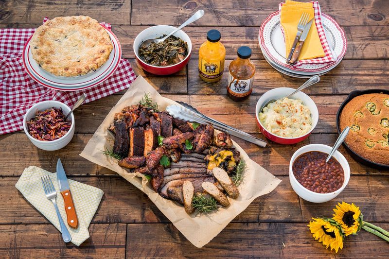 Boo and Henry's Memphis Pit BBQ – Scottsdale