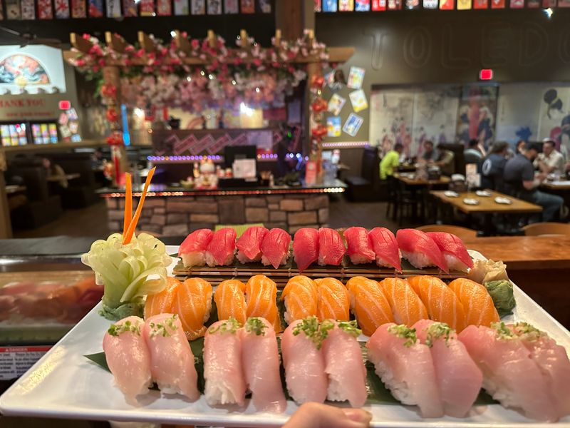 Koi Sushi All You Can Eat, Toledo
