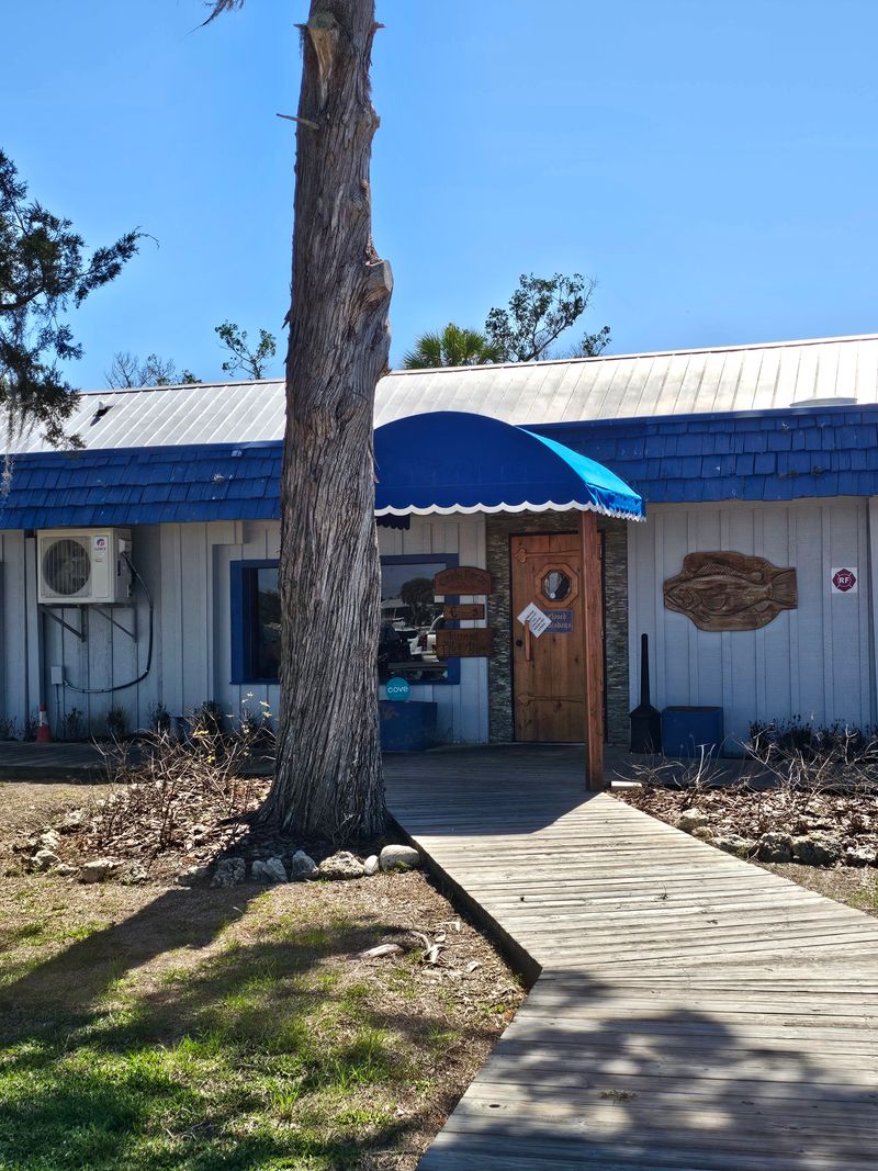 Peck's Old Port Cove – Crystal River / Ozello Trail