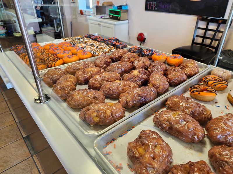 Ye Olde Donut Shoppe Ye Olde Donut Shoppe