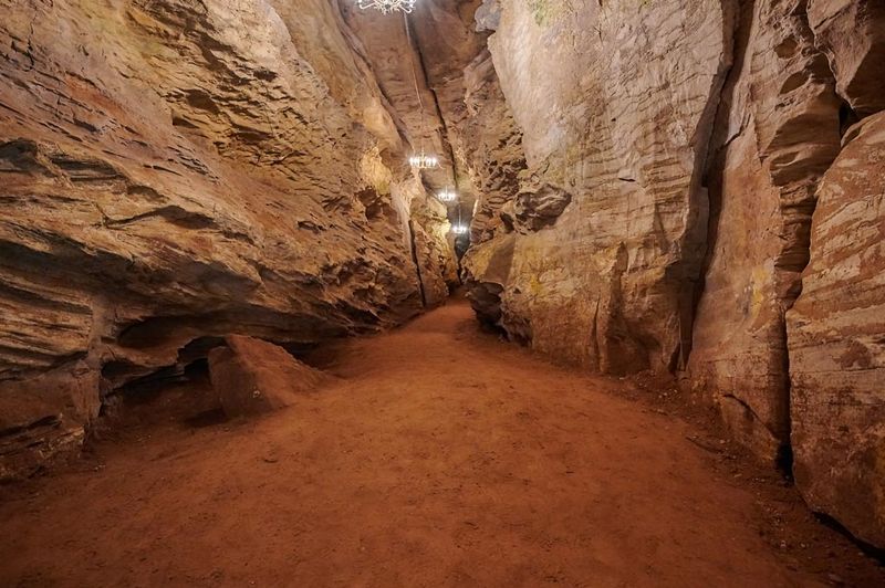 Year-Round Cave Temperature And What To Wear Year-Round Cave Temperature And What To Wear