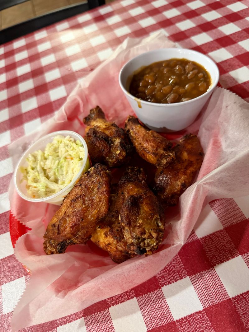 The Log Cabin BBQ – LaBelle