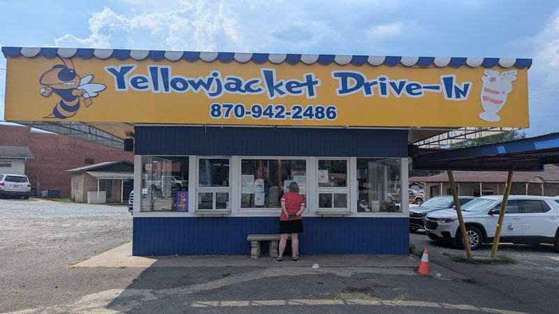 Yellowjacket Drive-In, Sheridan Yellowjacket Drive-In, Sheridan