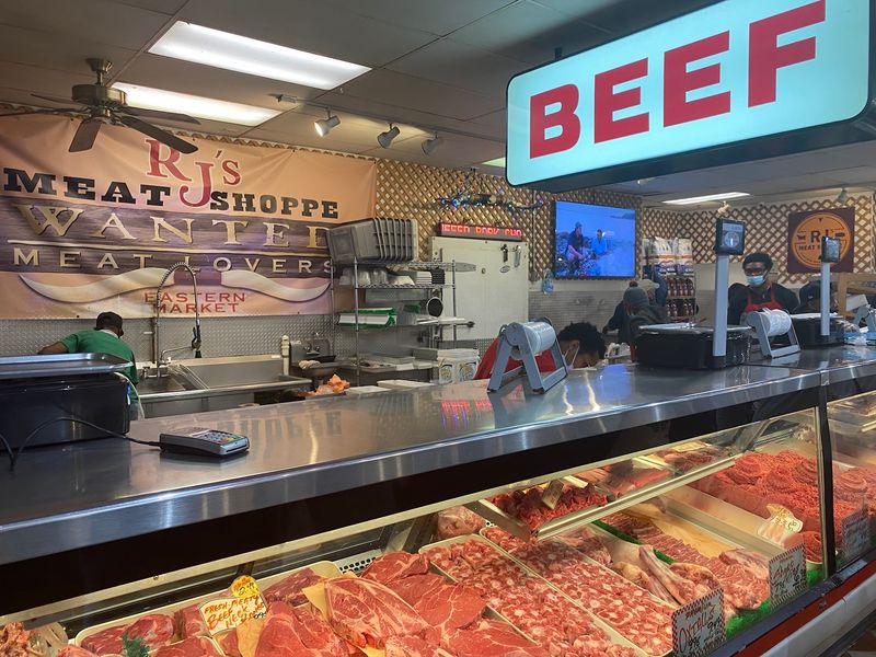Yes, You Can Watch The Butchers Work Through The Glass Yes, You Can Watch The Butchers Work Through The Glass