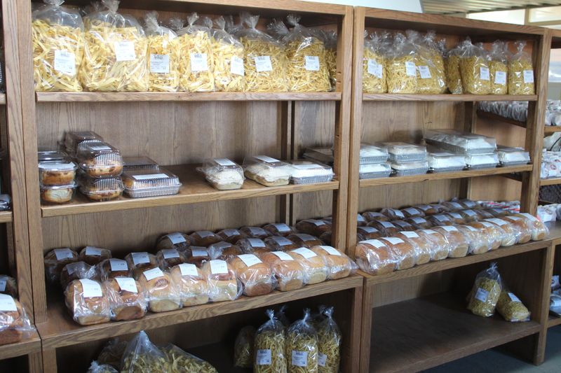 Miller’s Discount Store, Centreville