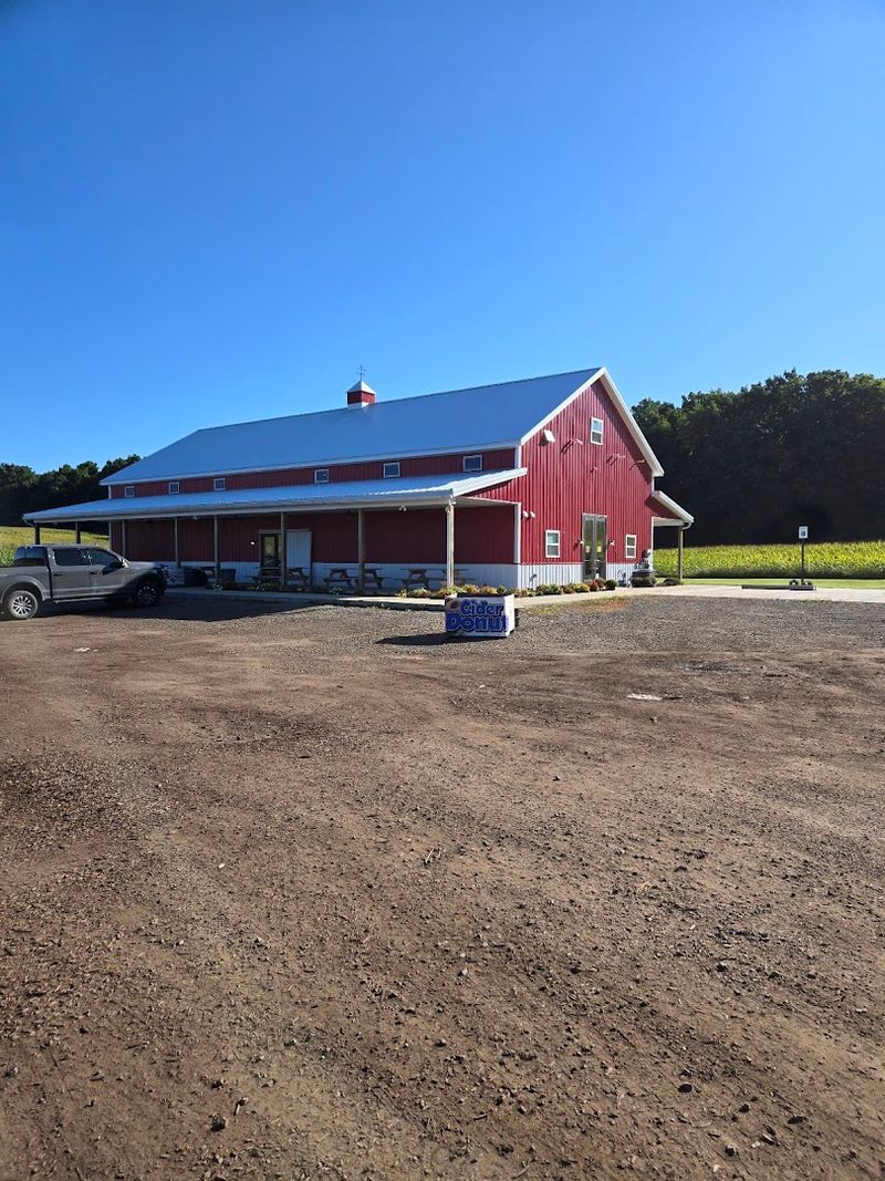 Ruggles Farm Market, White Lake