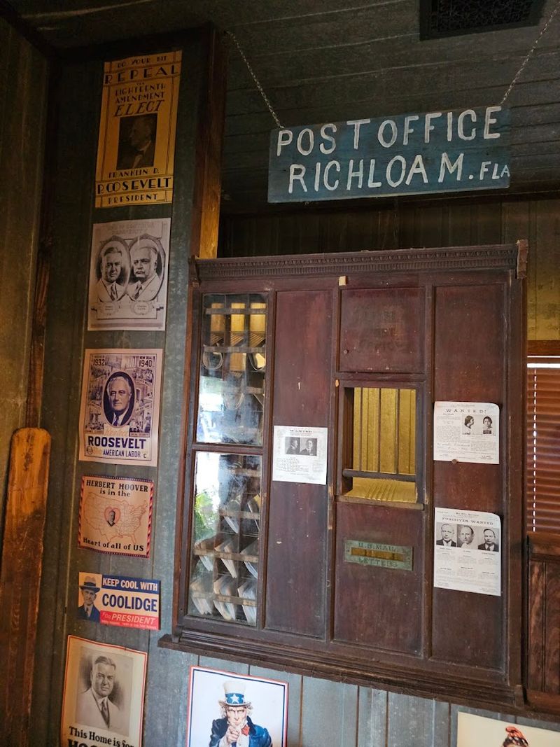 The Pickle Barrel Is A Genuine Crowd Favorite