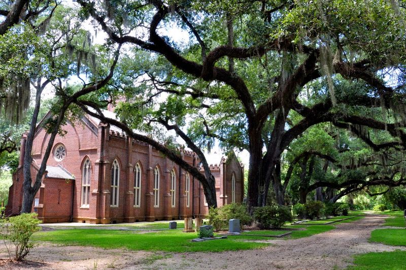 You Will Want To Walk Every Block Of The Historic District