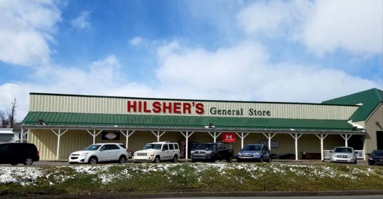 This Tiny Pennsylvania Gas Station Has Cinnamon Rolls Worth Driving Across The State For