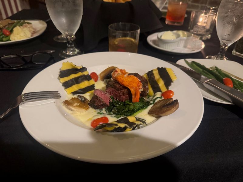 Prime Rib So Good It Should Be Illegal