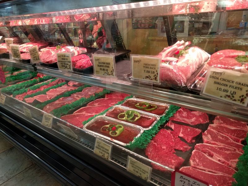 Your Steak Gets Cut While You Wait, Not Weeks Ago