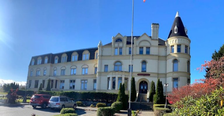 You’ve Probably Never Heard Of This Gorgeous Castle In Washington