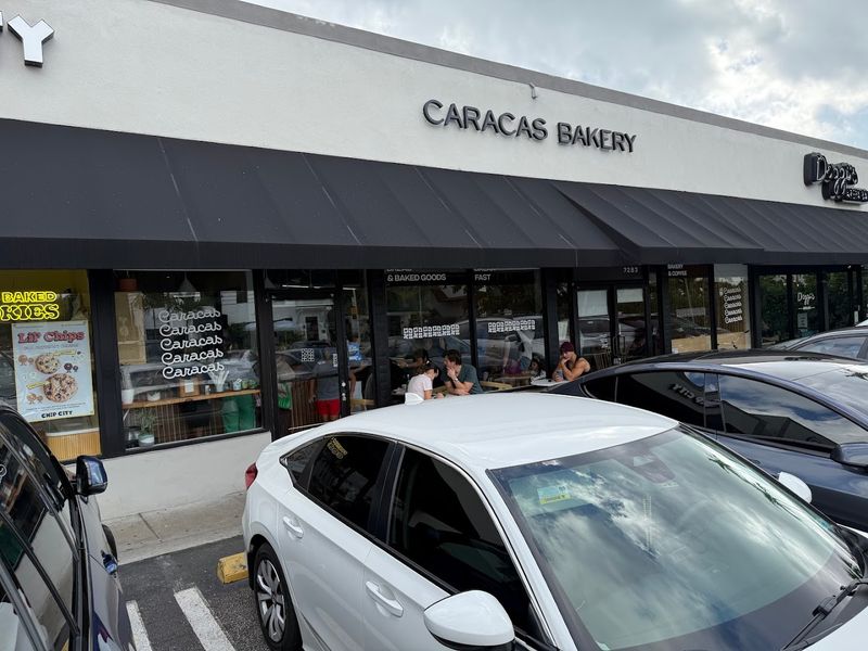 Caracas Bakery