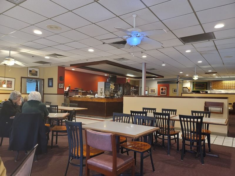 Zary's Acropolis, Bentonville