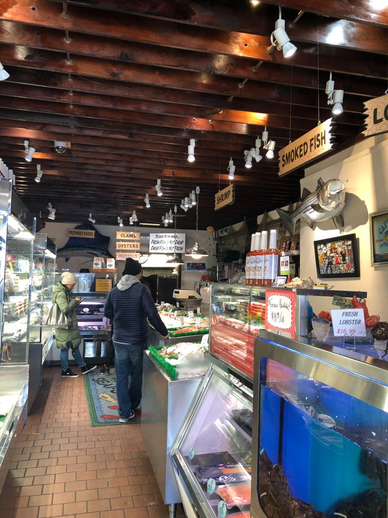 Atlantic Fish Market 