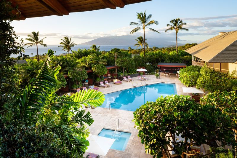 Zen Gardens And 15 Acres Of Tropical Paradise Zen Gardens And 15 Acres Of Tropical Paradise