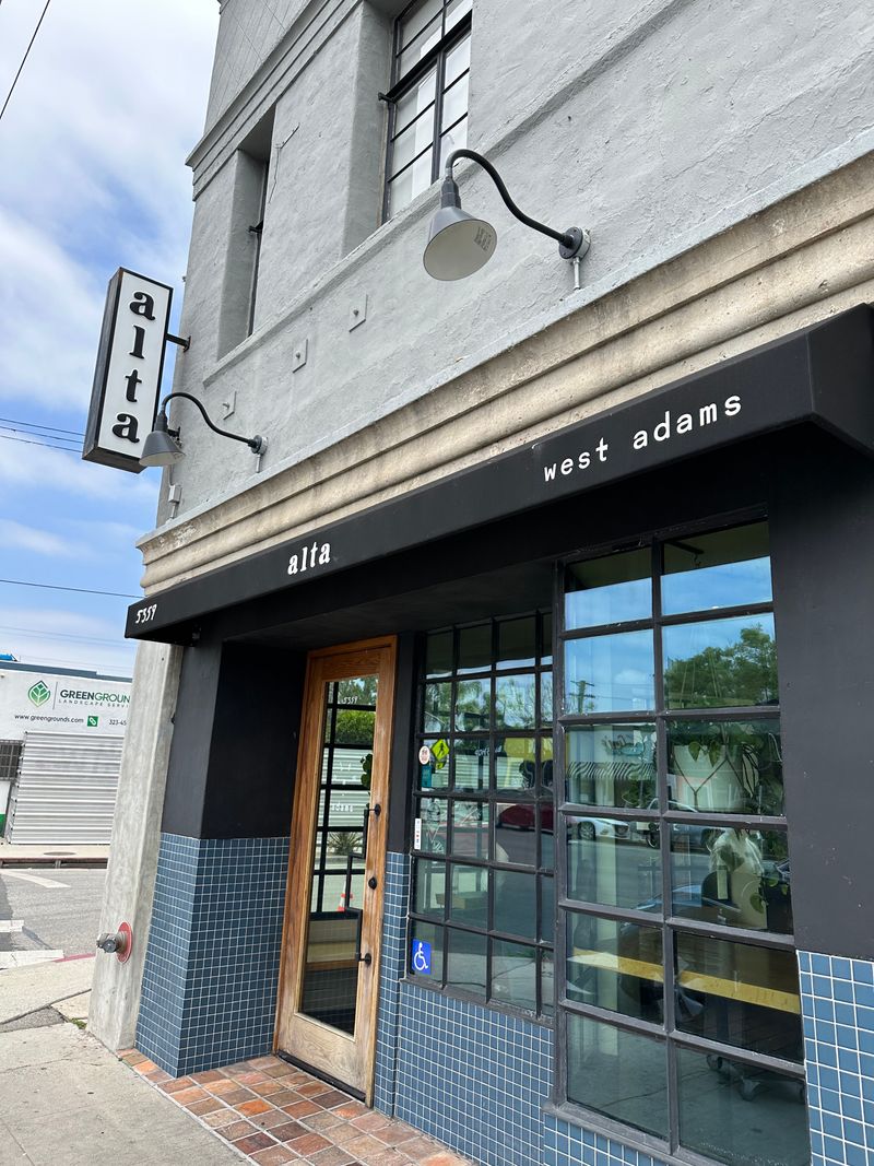 Alta Adams, Los Angeles, CA 90016