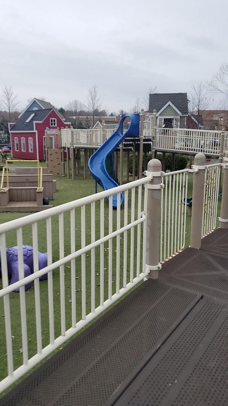 The Fenced Layout That Parents Love