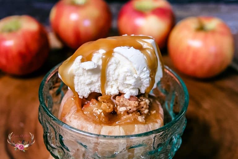 Caramel Apple Crisp Baked Apples