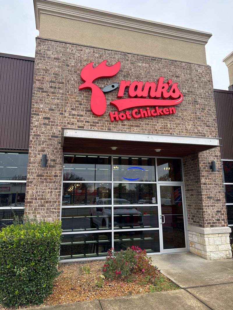 Frank's Hot Chicken — Jonesboro