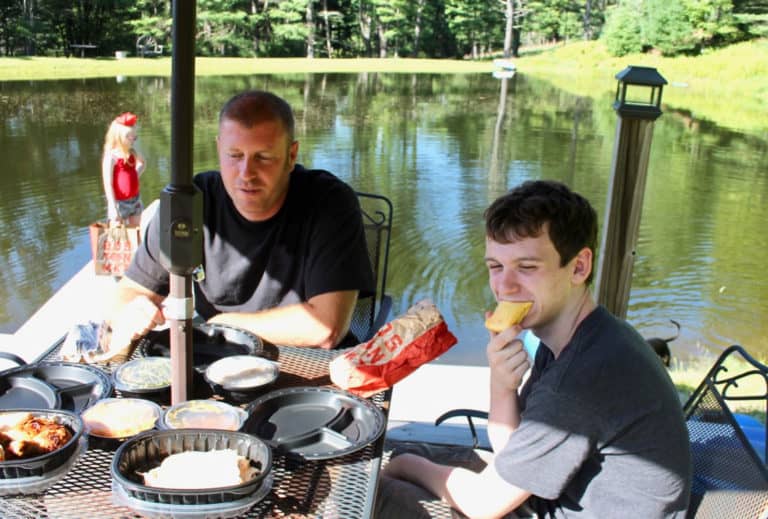 Family Meals Made Easy with Boston Market