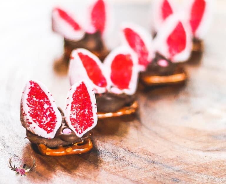 Bunny Chocolate Pretzel Bites