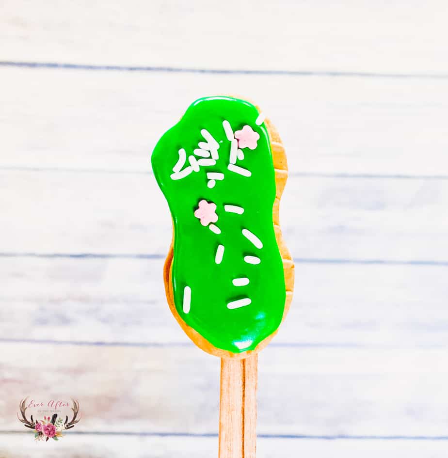 cactus cupcake topper from cookie