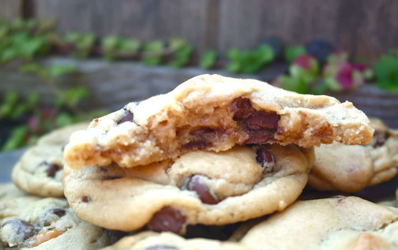 how to bake soft chocolate chip cookies