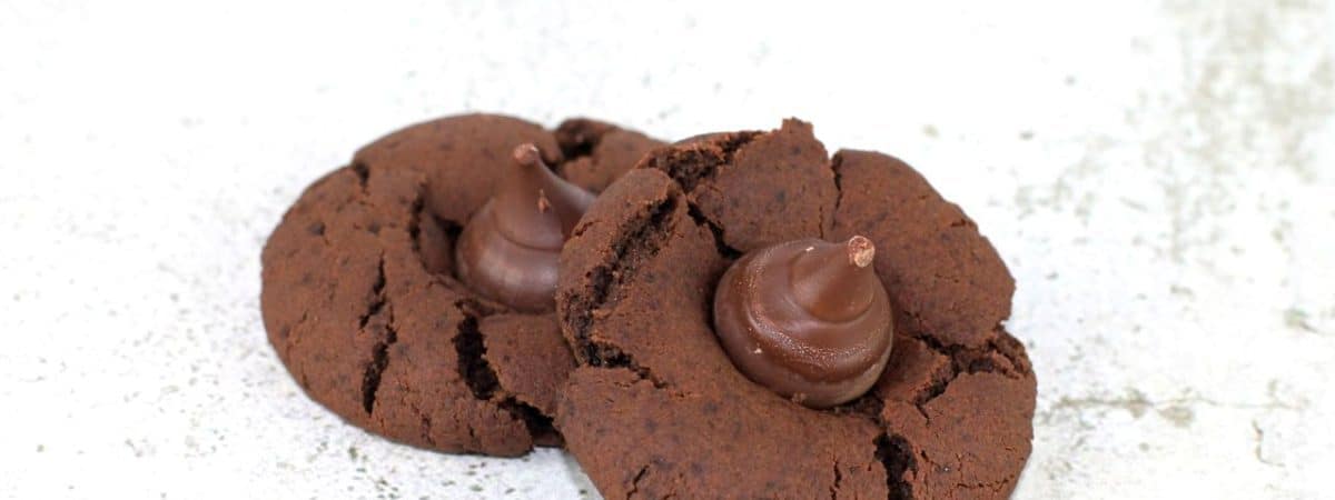 moist chewy chocolate kiss cookies