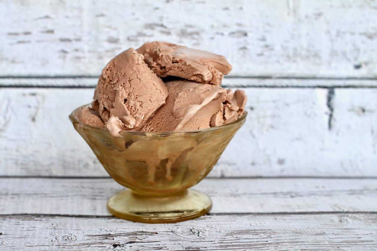 Creamiest Homemade Chocolate Ice Cream - Carve Your Craving