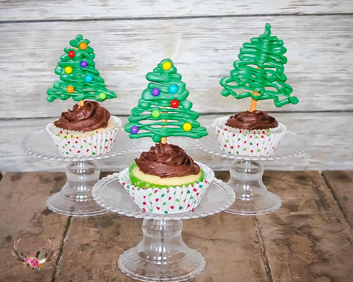 Christmas Cupcakes - Ever After in the Woods