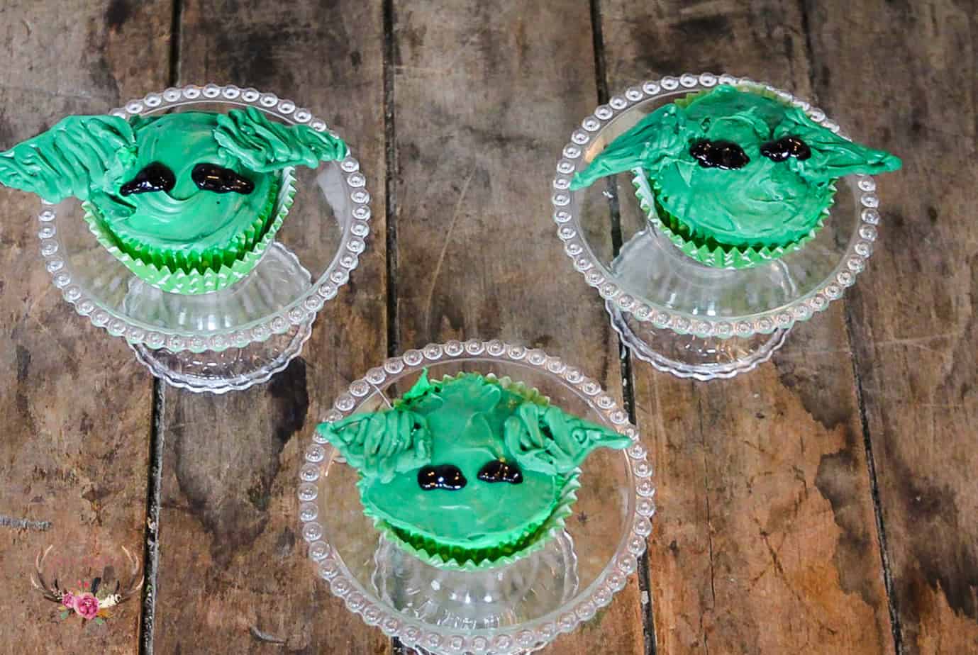 Mandalorian Cupcakes Baby Yoda Ever After In The Woods