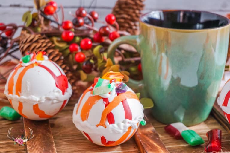 Christmas Hot Cocoa Bombs