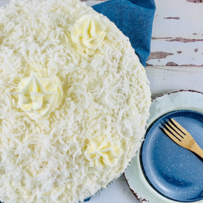 dolly coconut cake