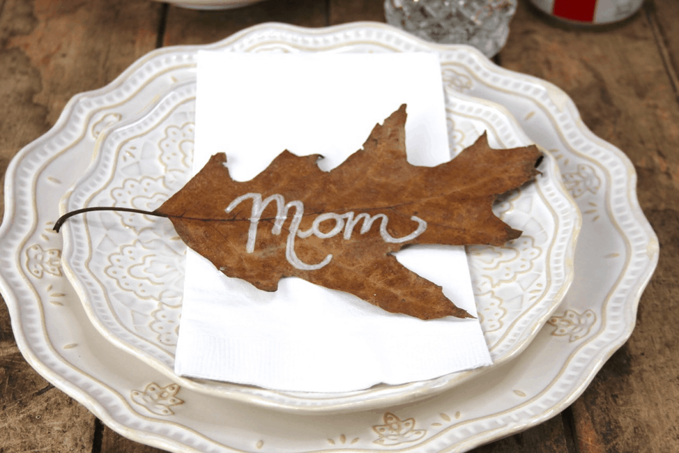 leaf place setting