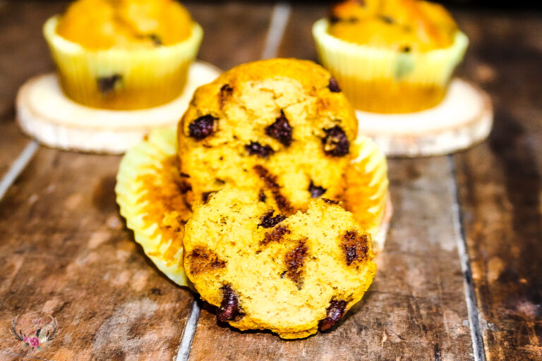 Pumpkin Chocolate Chip Muffins