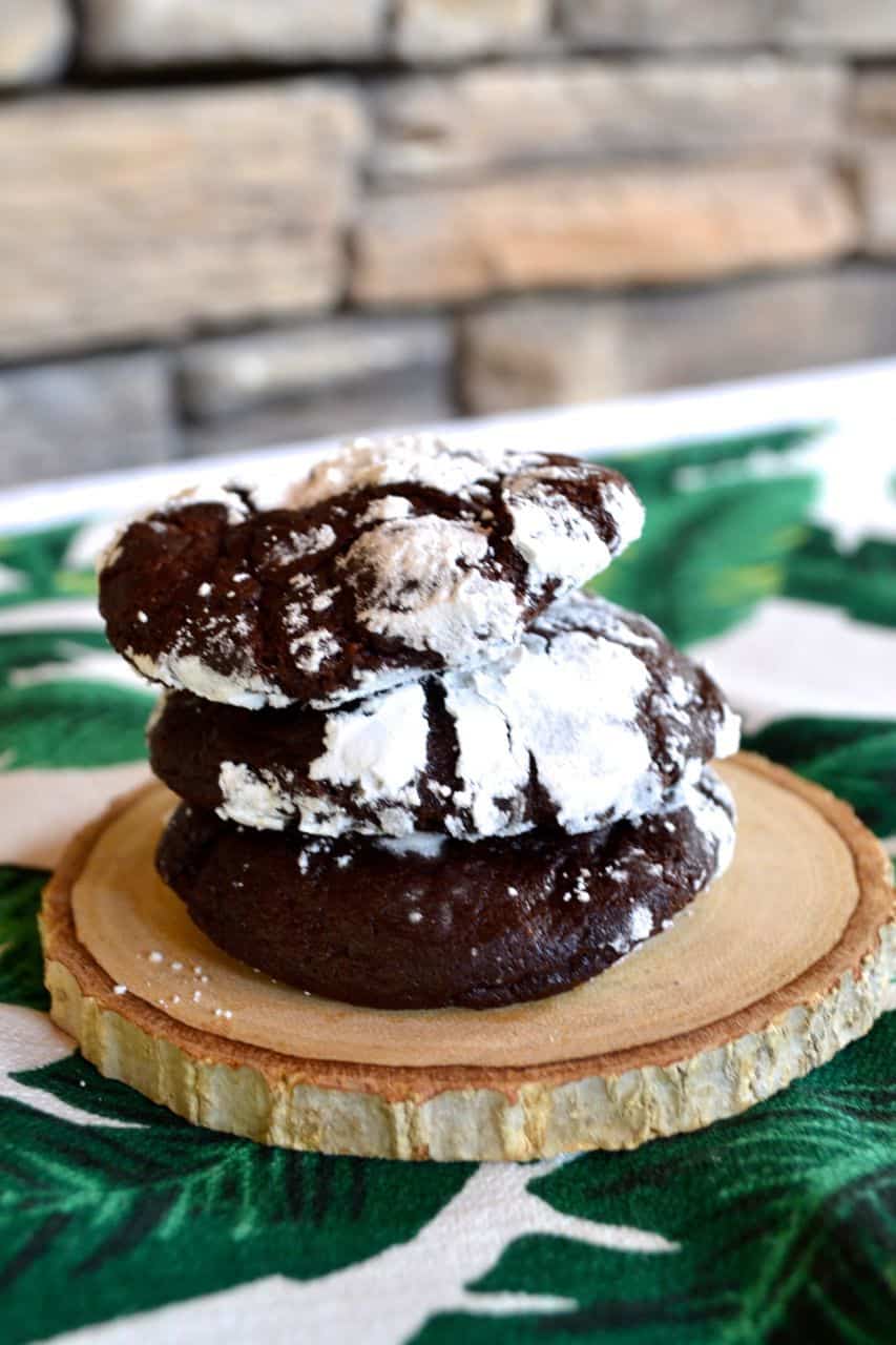 Chocolate ooey gooey crinkle cookies