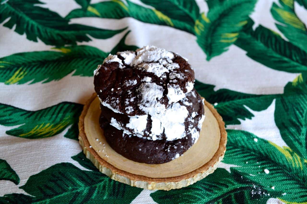 ooey gooey butter crinkle cookies cake mix cookies with cream cheese and butter