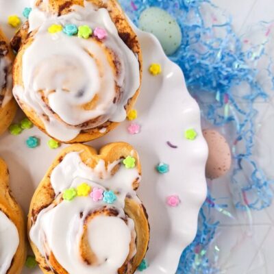 cropped-Easter-Bunny-Cinnamon-Rolls-6.jpg