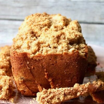 cropped-apple-crumb-cake-3.jpg